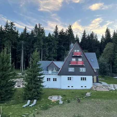 Dream View Comfortable Ferienhaus *